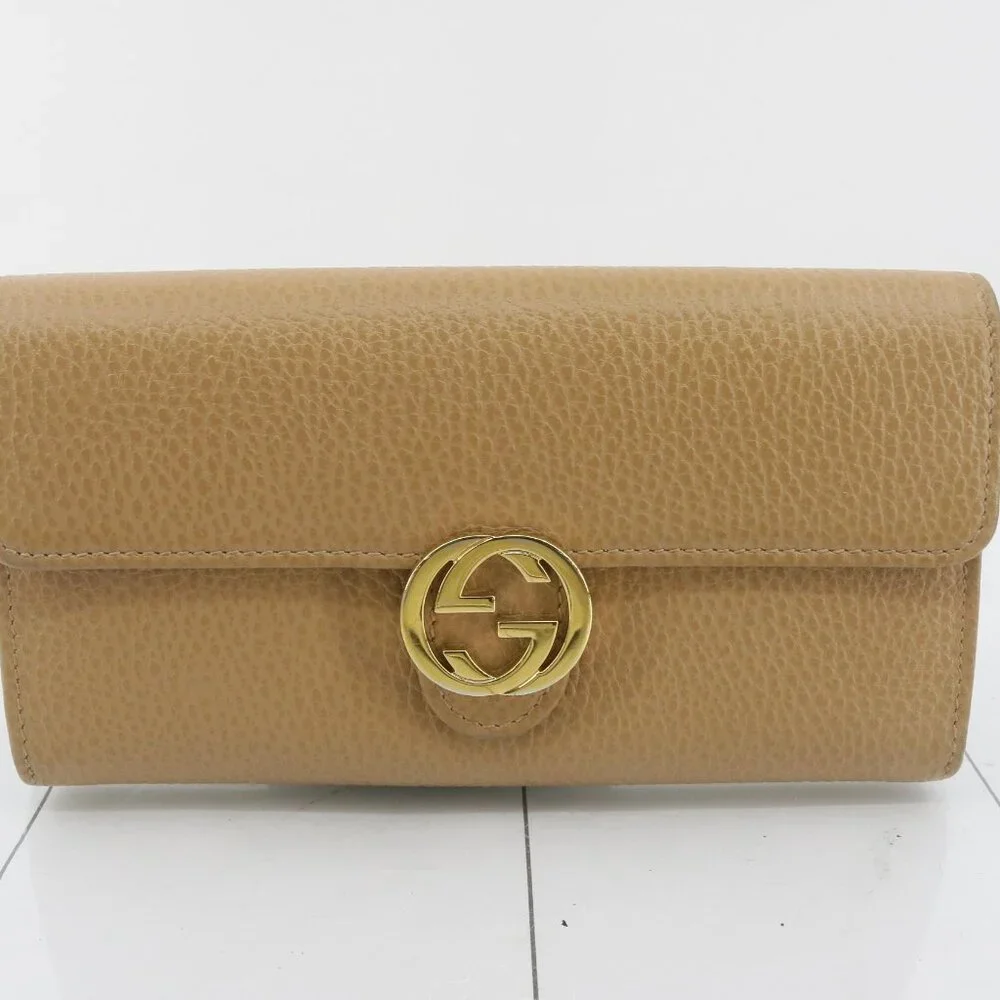 Gucci Tan Leather Continental Wallet with Gold Double G